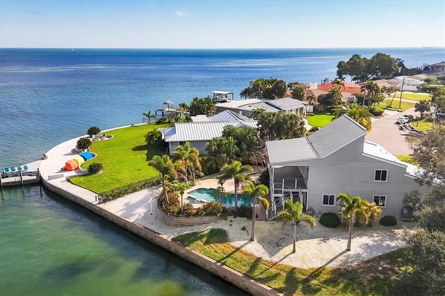 3601 COQUINA KEY DRIVE SE, St Petersburg, FL 33705