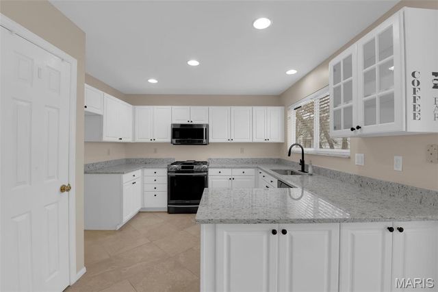 32 Hickory Valley Court, Wildwood, MO 63011