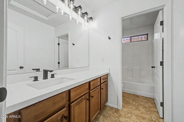 3317 E CARLA VISTA Drive, Gilbert, AZ 85295
