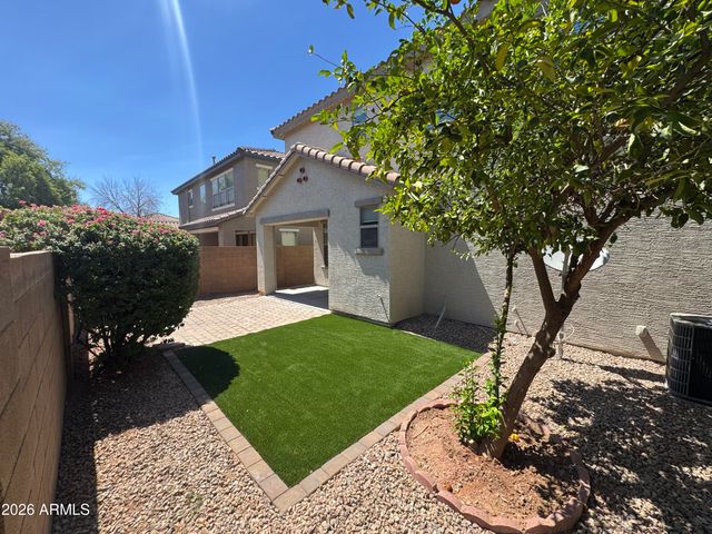 3317 E CARLA VISTA Drive, Gilbert, AZ 85295