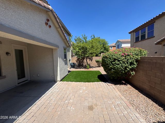 3317 E CARLA VISTA Drive, Gilbert, AZ 85295