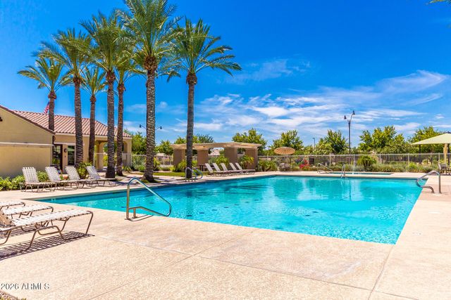 3317 E CARLA VISTA Drive, Gilbert, AZ 85295