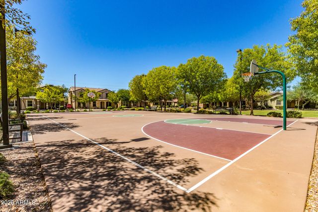 3317 E CARLA VISTA Drive, Gilbert, AZ 85295