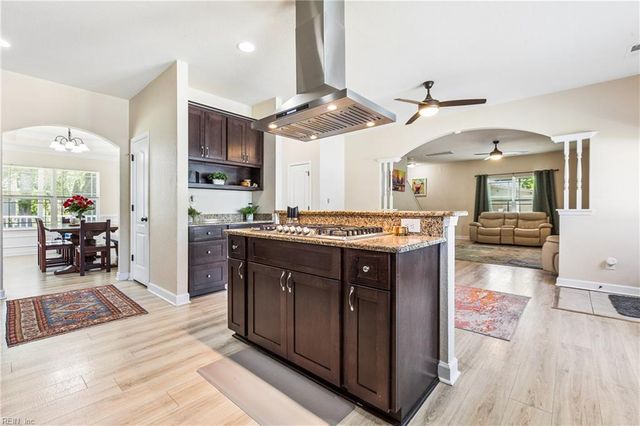 43 Cavalier RD, Hampton, VA 23669