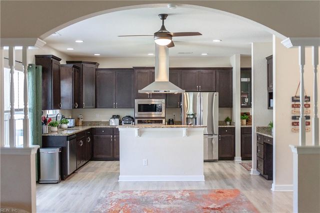 43 Cavalier RD, Hampton, VA 23669