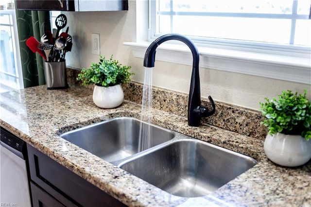 43 Cavalier RD, Hampton, VA 23669