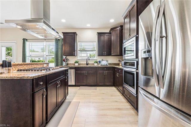 43 Cavalier RD, Hampton, VA 23669