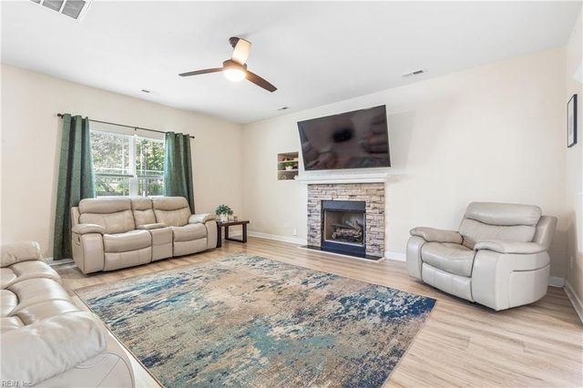 43 Cavalier RD, Hampton, VA 23669