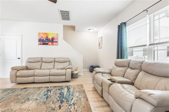 43 Cavalier RD, Hampton, VA 23669