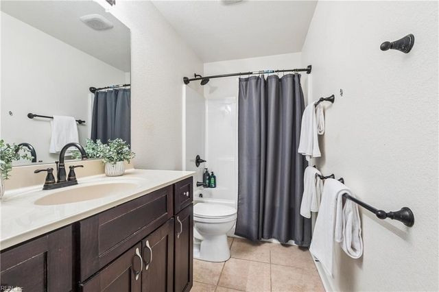 43 Cavalier RD, Hampton, VA 23669