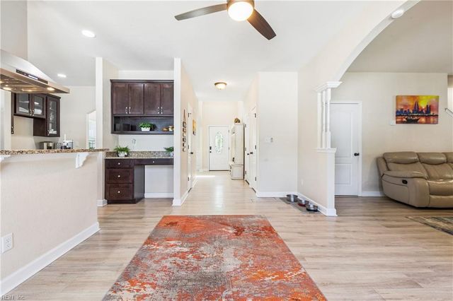 43 Cavalier RD, Hampton, VA 23669