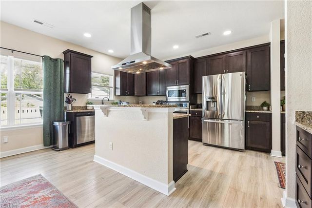 43 Cavalier RD, Hampton, VA 23669