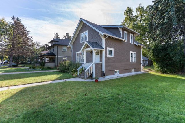 409 W Vasa Avenue, Fergus Falls, MN 56537