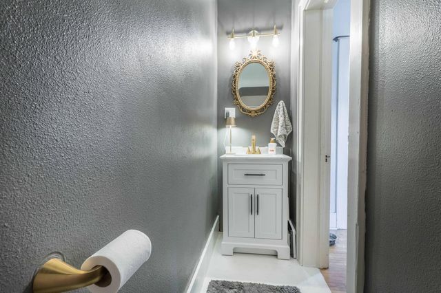 409 W Vasa Avenue, Fergus Falls, MN 56537