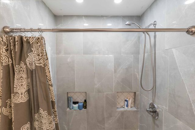 409 W Vasa Avenue, Fergus Falls, MN 56537