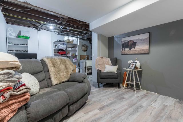 409 W Vasa Avenue, Fergus Falls, MN 56537