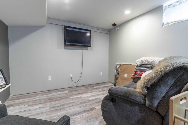 409 W Vasa Avenue, Fergus Falls, MN 56537