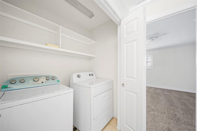 1573 W Sam Houston Parkway S, Houston, TX 77042