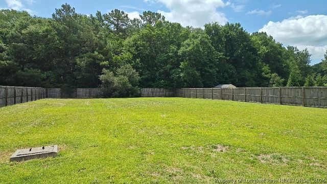 285 Belmont Drive, Raeford, NC 28376
