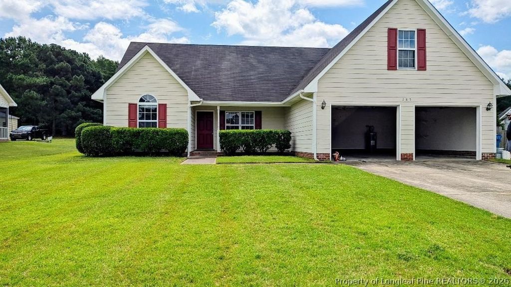 285 Belmont Drive, Raeford, NC 28376