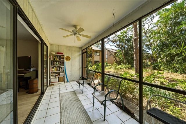 1711 PELICAN COVE ROAD 341, Sarasota, FL 34231