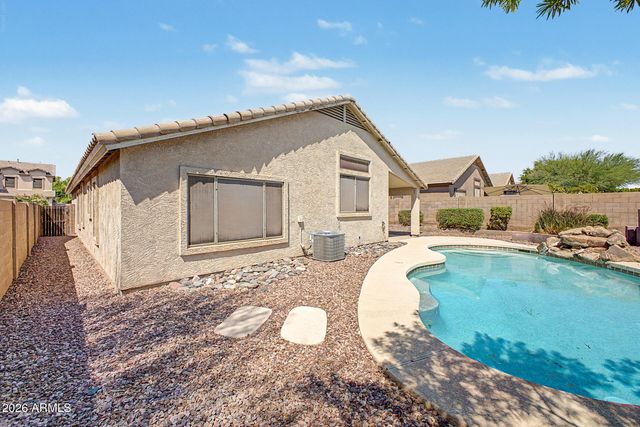 8965 E HILLVIEW Street, Mesa, AZ 85207