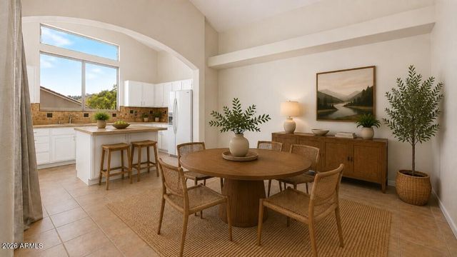 8965 E HILLVIEW Street, Mesa, AZ 85207