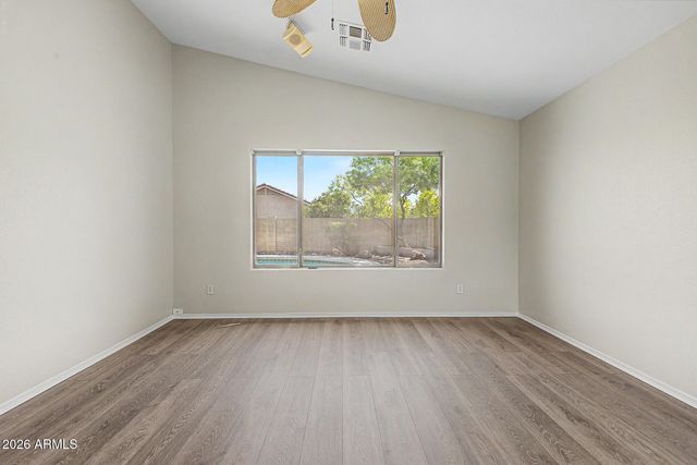 8965 E HILLVIEW Street, Mesa, AZ 85207