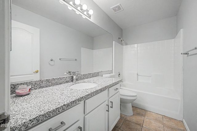 8965 E HILLVIEW Street, Mesa, AZ 85207