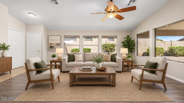 8965 E HILLVIEW Street, Mesa, AZ 85207