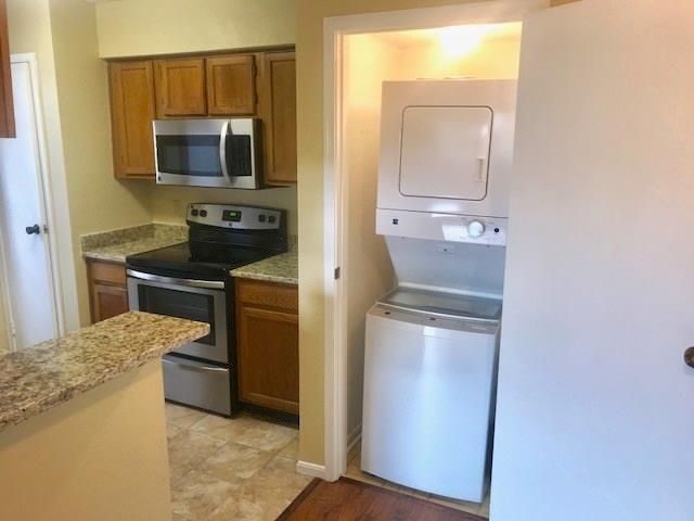 2120 El Paseo Street 2908, Houston, TX 77054