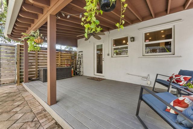 1627 NE 17TH Avenue, Fort Lauderdale, FL 33305