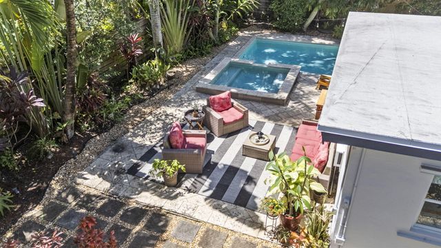 1627 NE 17TH Avenue, Fort Lauderdale, FL 33305