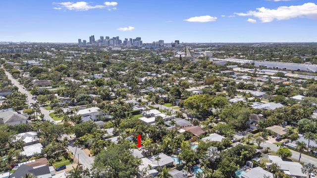 1627 NE 17TH Avenue, Fort Lauderdale, FL 33305