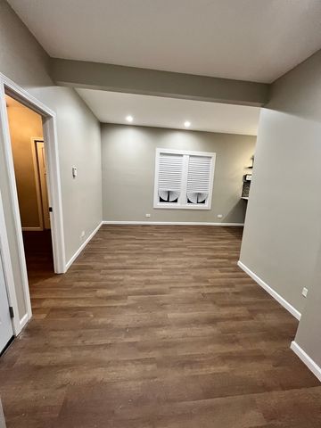 893 Greenbay Avenue, Calumet City, IL 60409