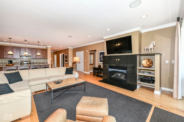 333 Massachusetts Avenue 303, Indianapolis, IN 46204