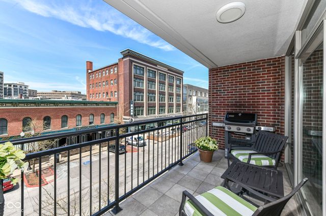 333 Massachusetts Avenue 303, Indianapolis, IN 46204