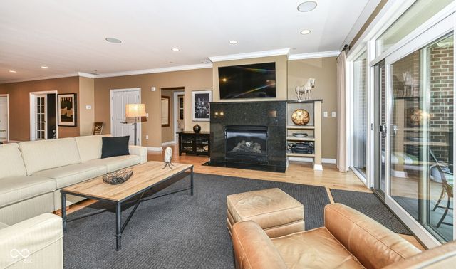 333 Massachusetts Avenue 303, Indianapolis, IN 46204