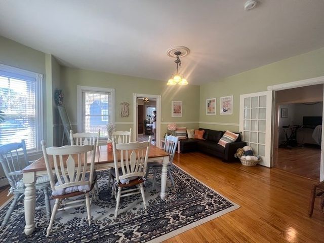 27 Holton 1, Medford, MA 02155