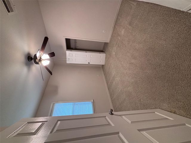 3906 Links LN, Round Rock, TX 78664