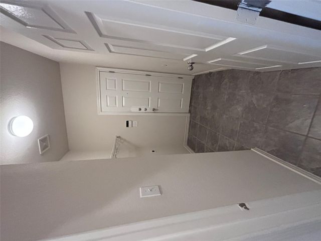 3906 Links LN, Round Rock, TX 78664