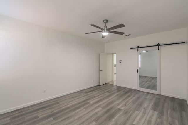 4333 Park Creek Circle N, Fort Worth, TX 76137