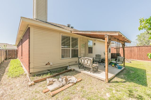 4333 Park Creek Circle N, Fort Worth, TX 76137