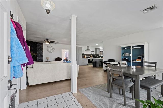 220 E 2nd Avenue, Caney, KS 67333