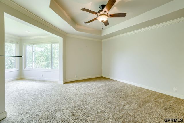 407 S 198th Street, Elkhorn, NE 68022