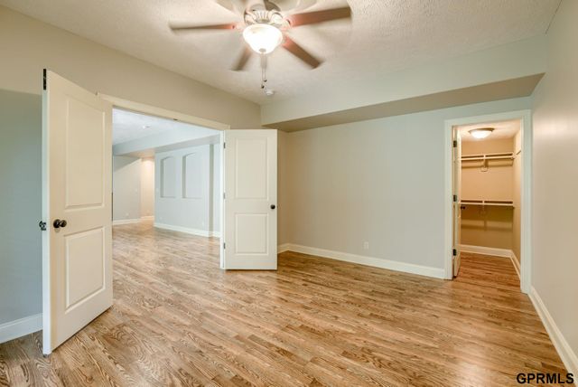 407 S 198th Street, Elkhorn, NE 68022