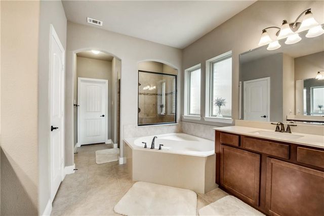 1025 Spring Falls Drive, Mckinney, TX 75071