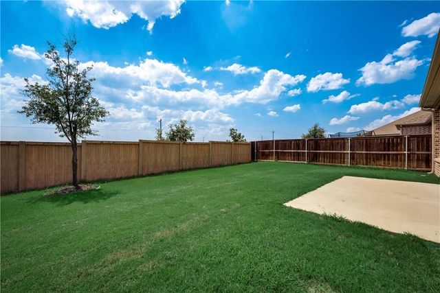 1025 Spring Falls Drive, Mckinney, TX 75071