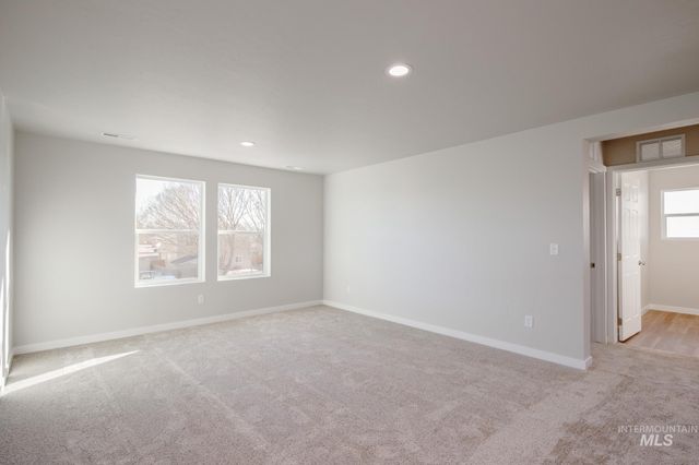 1066 Woods Bog Ave, Middleton, ID 83644