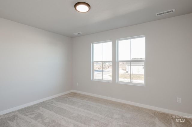 1066 Woods Bog Ave, Middleton, ID 83644